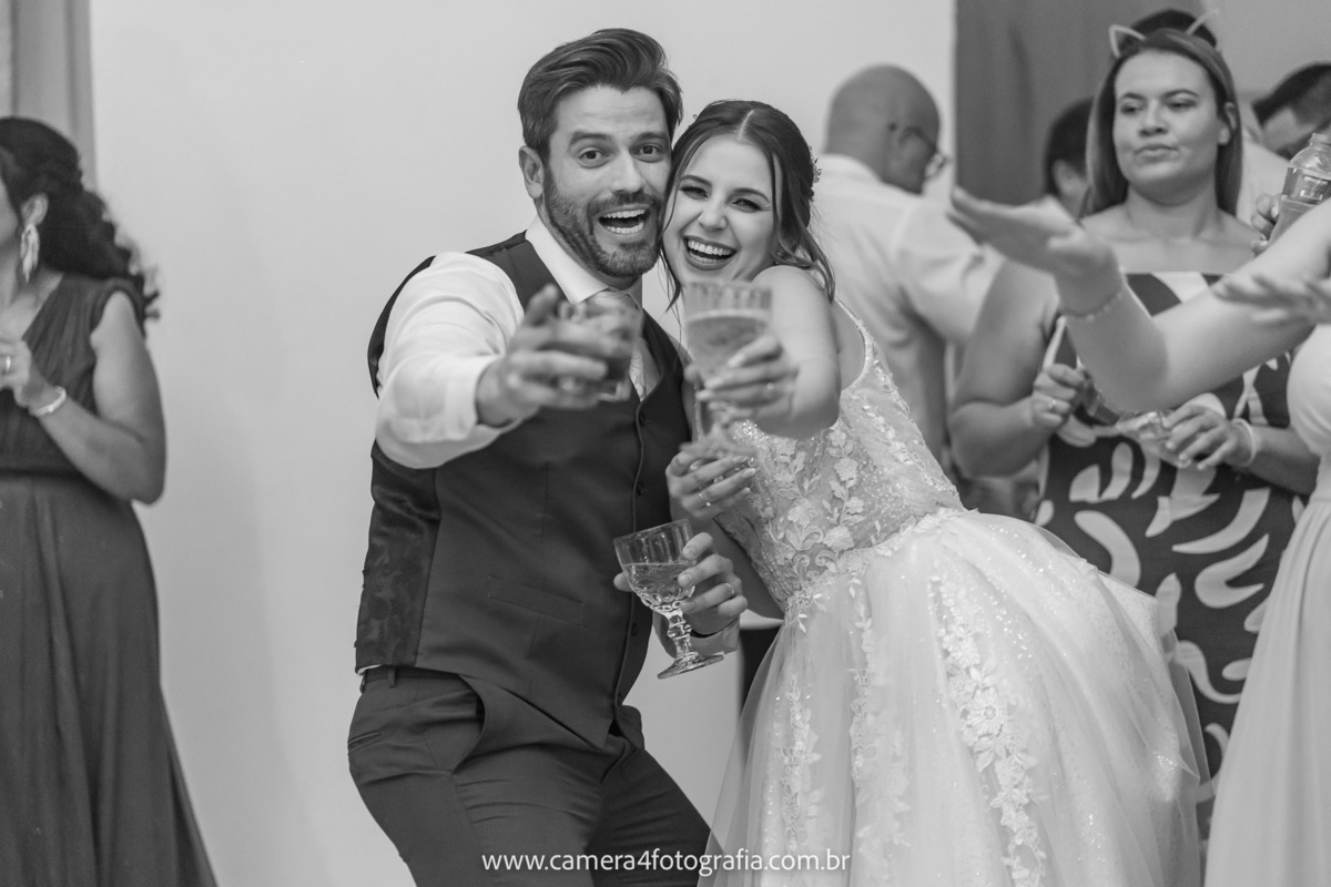 casamento-isabela-e-marcos--no-buffet-mantovani-em-bauru-sp-www.camera4fotografia.com.br