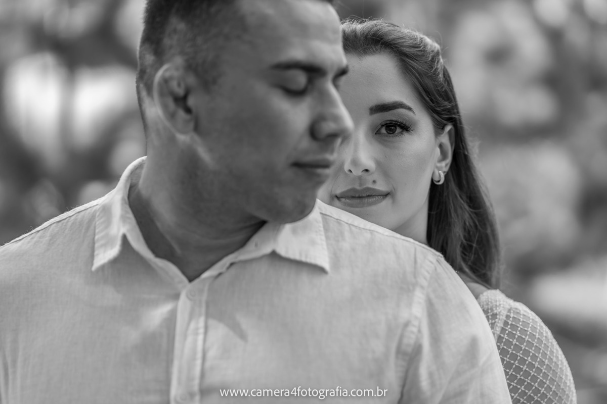 ensaio-pré-wedding-de-fernanda-e-rodrigo-em-pardinho-sp-www.camera4fotografia.com.br