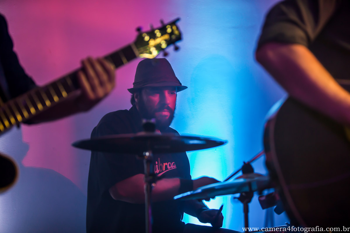 banda calibrados tocando no casamento
