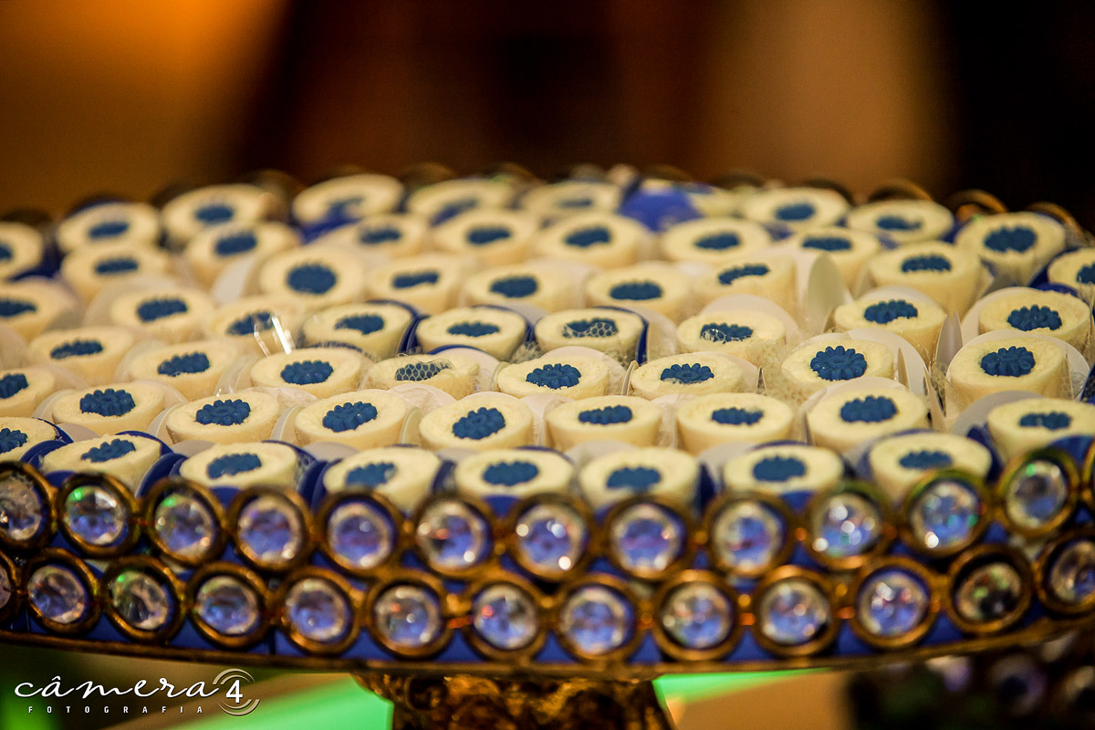 docinhos da festa de 15 anos