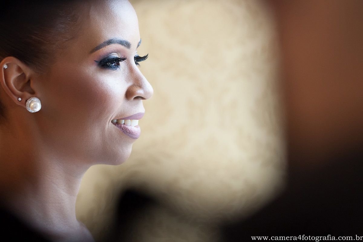 noiva se arrumando no making of