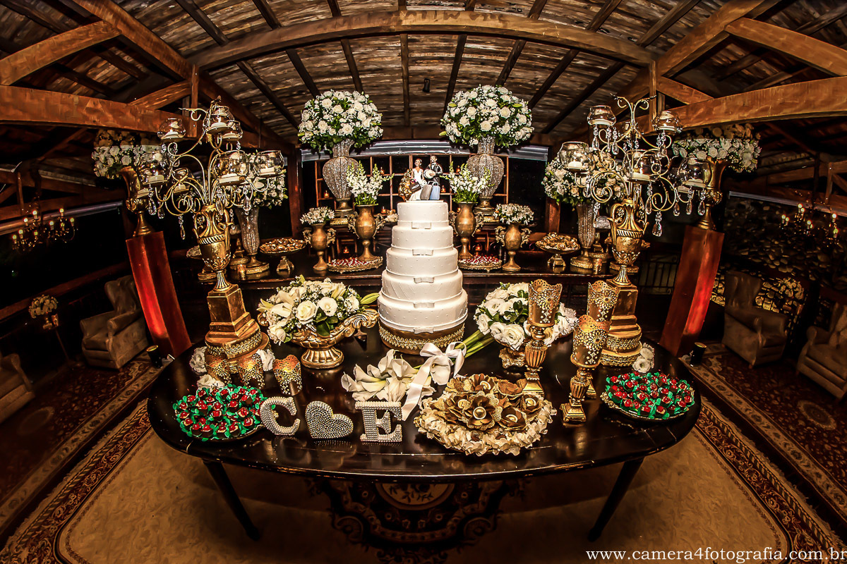 mesa do bolo de casamento