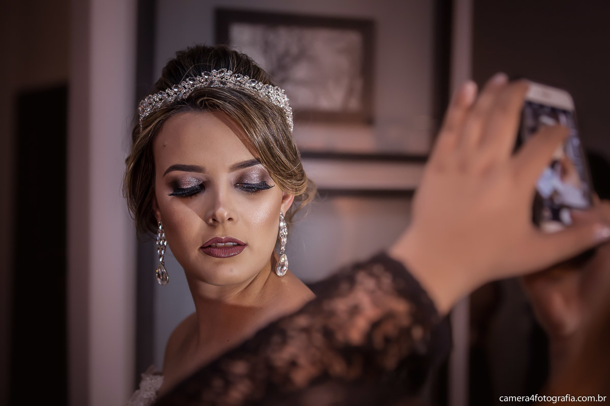 foto da maquiagem da noiva no dia do seu casamento