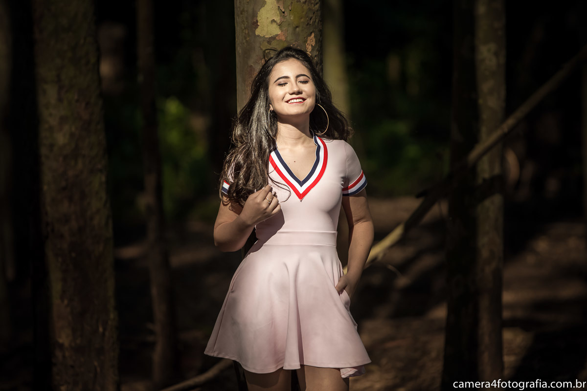 ensaio pre aniversario de 15 anos em meio a natureza