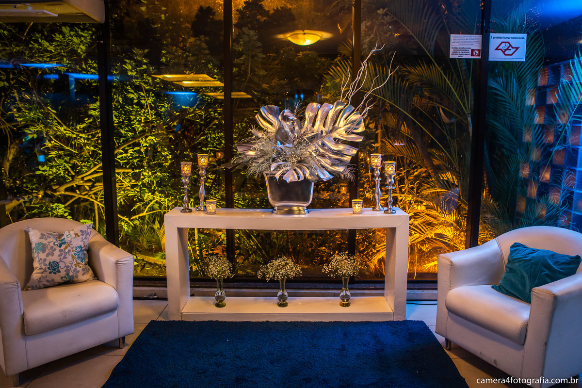 decoração de aniversário de 15 anos da júlia xavier