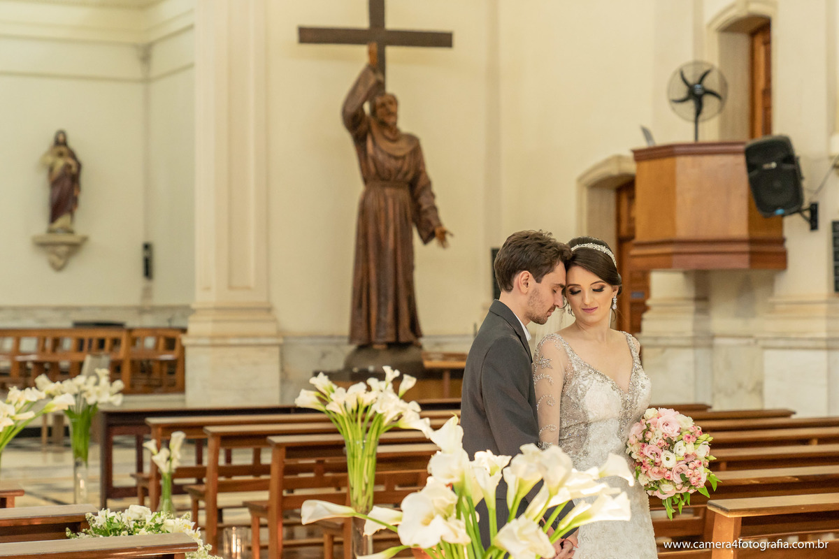 fotos após a cerimônia do casamento