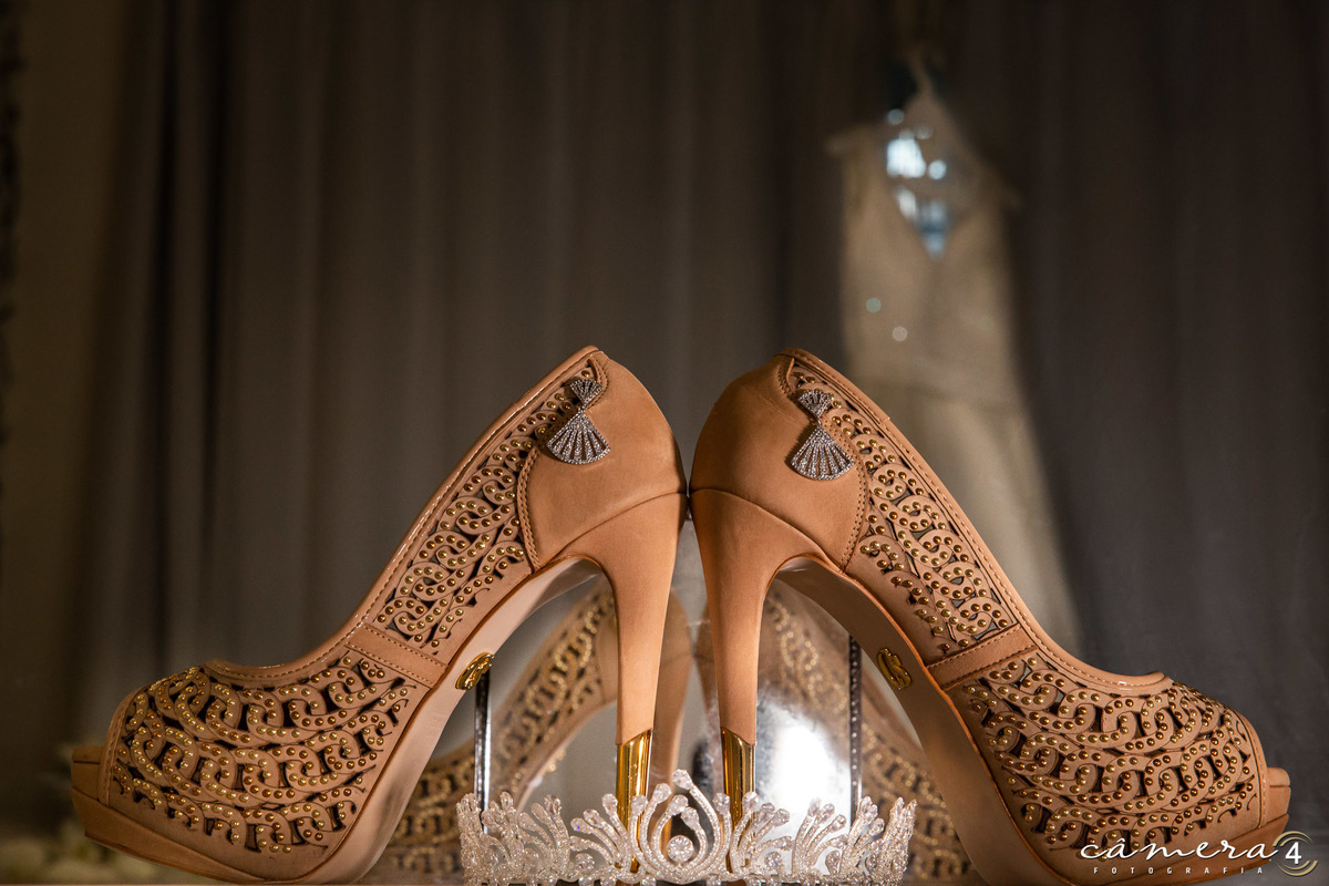 sapatos da noiva no making of