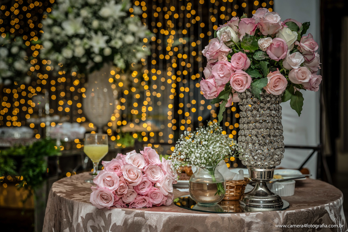 mesa dos noivos no casamento