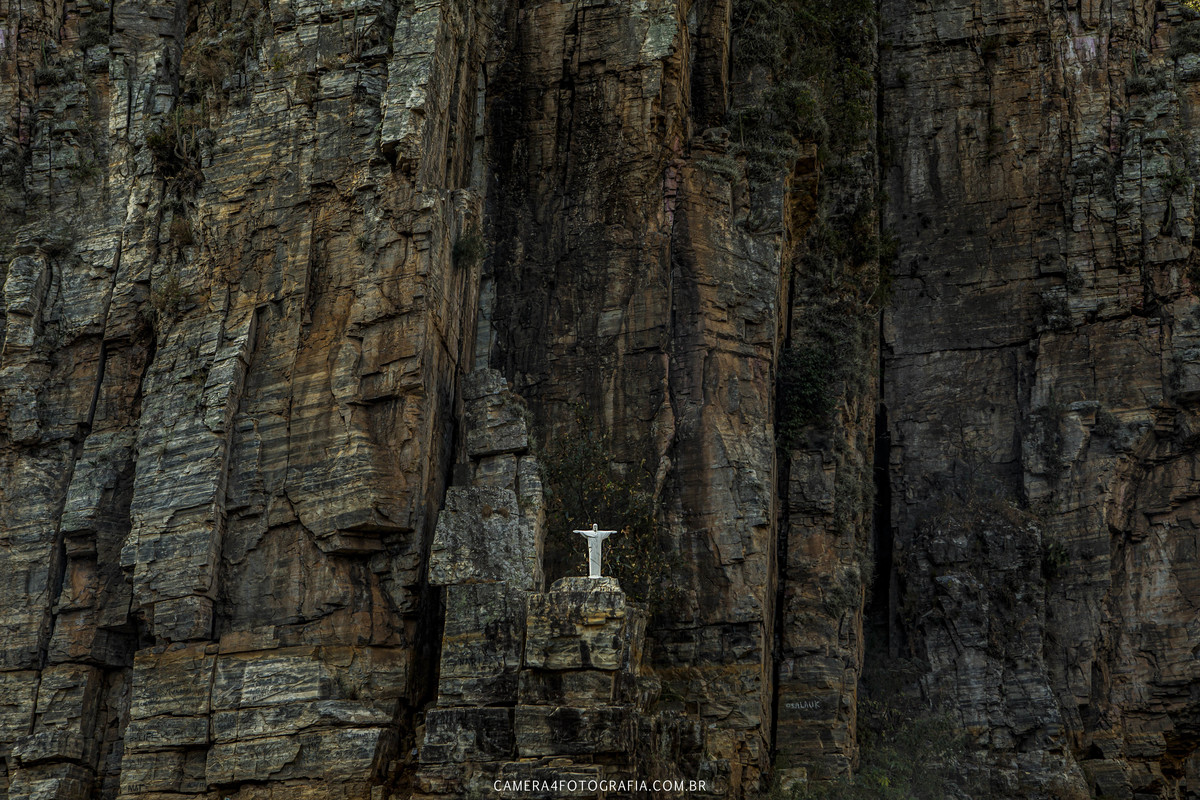 Imagem de cristo em capitólio - MG durante o ensaio Pré wedding