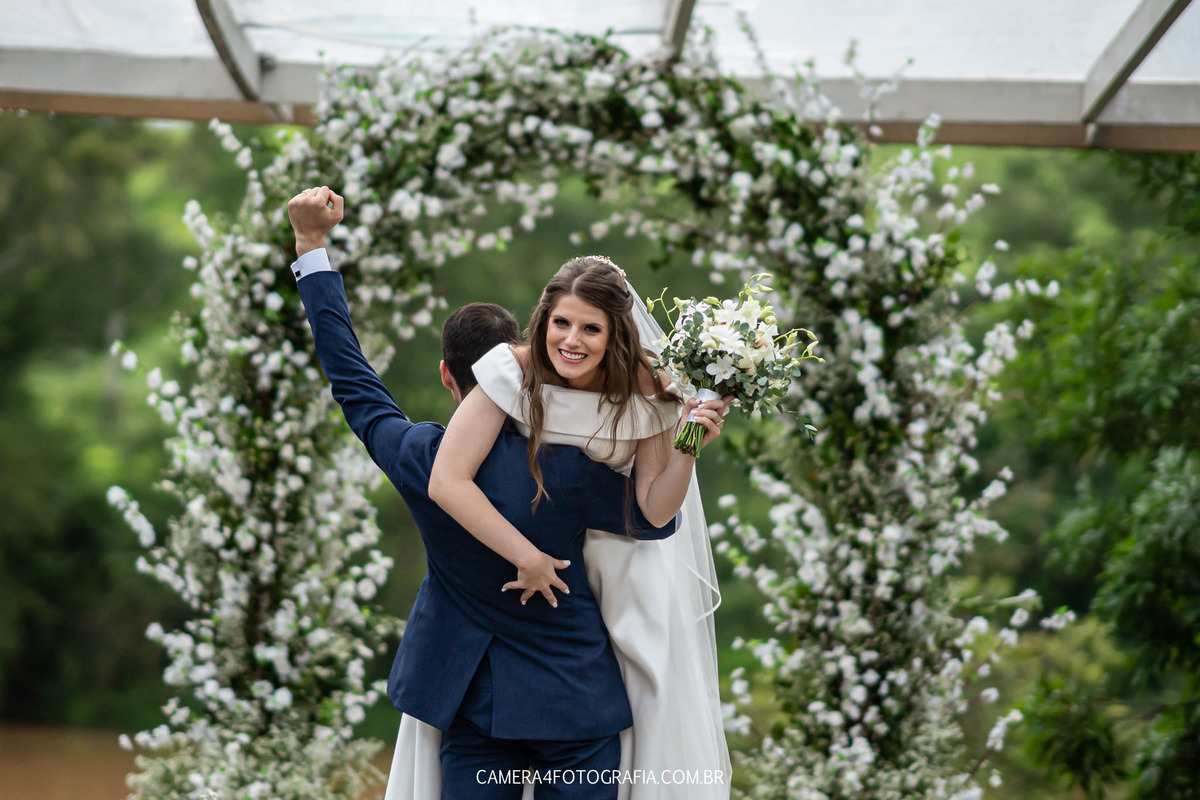 fotógrafo-de-casamento-em-bauru-sp-camera-4-fotografia-casamento-de-marina-e-eliezer-em-boituva-sp