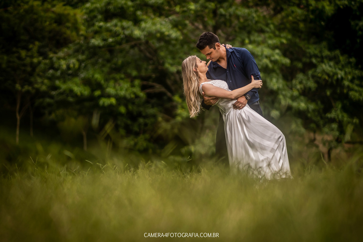 ensaio-pré-wedding-em-botucatu-sp-camera-4-fotografia