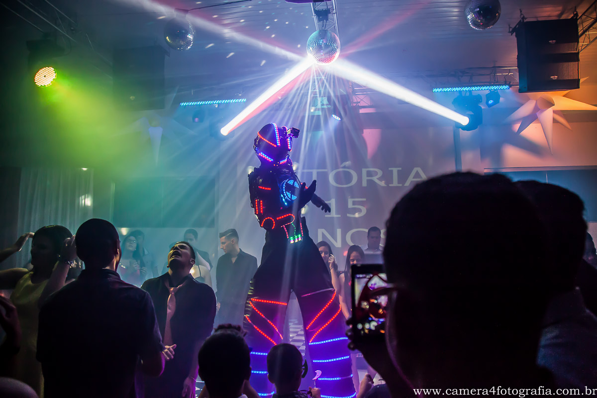 Robo de Led em aniversário