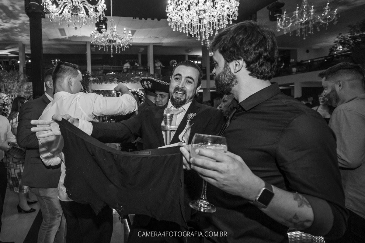 casamento-de-letícia-e-wellinghton-empederneiras-sp-www.camera4fotografia.com.br