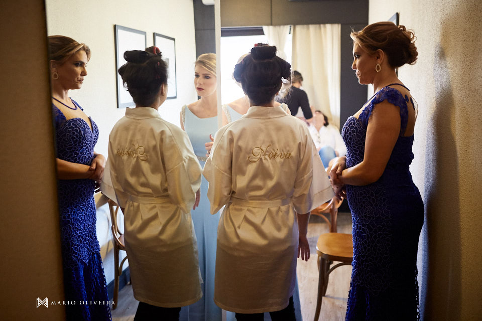making of da noiva no hotel cambirela madrinhas conversando com a noiva