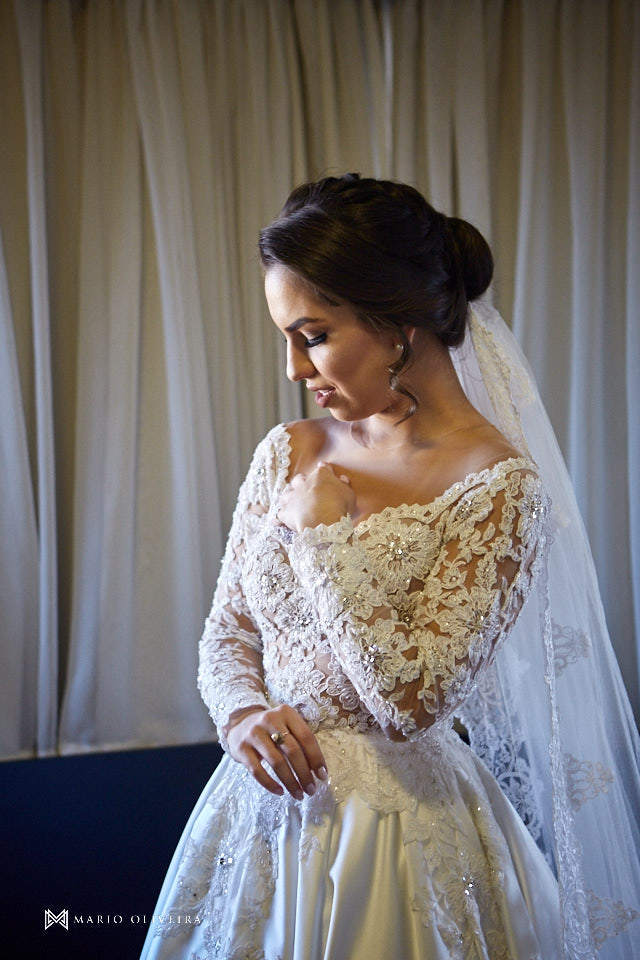 making of da noiva no hotel cambirela retrato da noiva em frente a janela