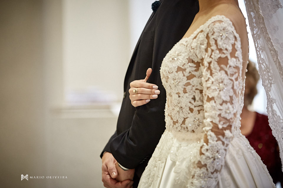 casamento na igreja nossa senhora de fatima casal no altar