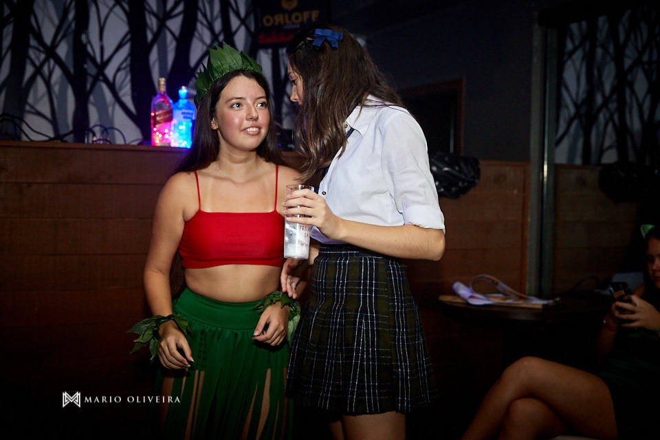 aniversariante dançando