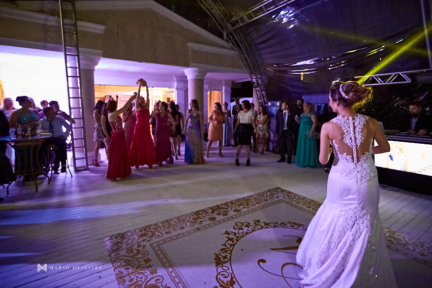 Vitali Hall, Vanessa e Alessandro, Fotografia de Casamento, Mario Oliveira, Balneario Camboriu, Florianópolis, Vestido de noiva, Decoração, Buque Rosa, Azul Tiffany