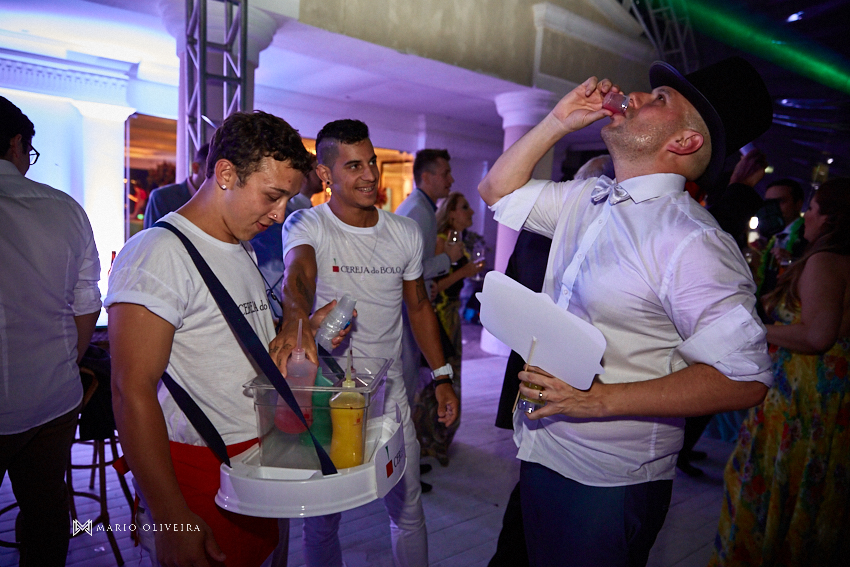 Vitali Hall, Vanessa e Alessandro, Fotografia de Casamento, Mario Oliveira, Balneario Camboriu, Florianópolis, Vestido de noiva, Decoração, Buque Rosa, Azul Tiffany