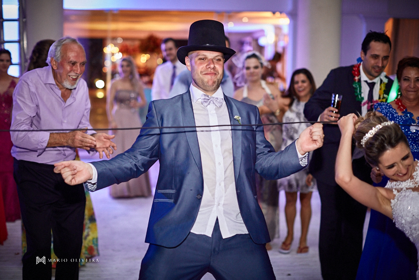 Vitali Hall, Vanessa e Alessandro, Fotografia de Casamento, Mario Oliveira, Balneario Camboriu, Florianópolis, Vestido de noiva, Decoração, Buque Rosa, Azul Tiffany
