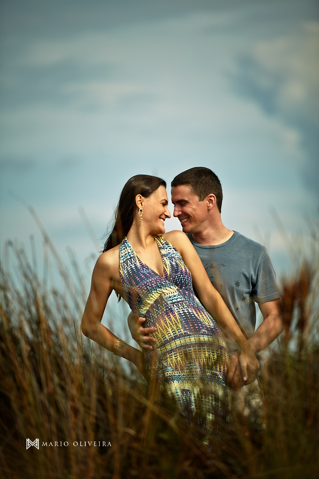 ensaio pré casamento, ensaio fotografico, casal, florianopolis, fotografia, mario oliveira, pre wedding, fotógrafo de casamento, fotografia de casamento, ponte hecilio luz, praia da joaquina