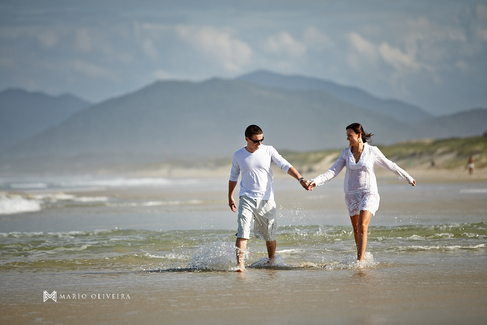 ensaio pré casamento, ensaio fotografico, casal, florianopolis, fotografia, mario oliveira, pre wedding, fotógrafo de casamento, fotografia de casamento, ponte hecilio luz, praia da joaquina