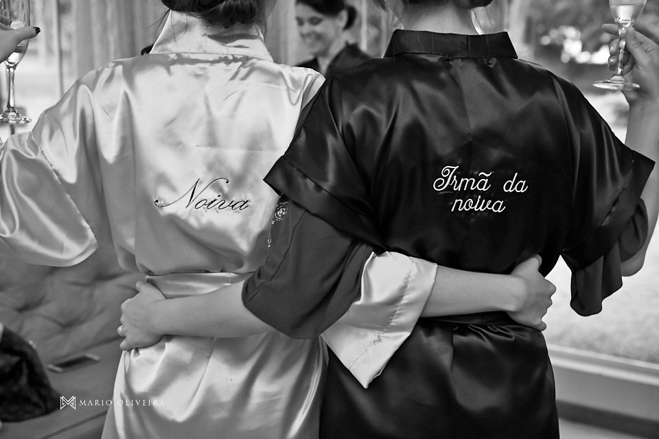 fotografo de casamento em florianopolis, melhor fotografo de florianopolis, mario oliveira, casamento terraço cacupe, joinville, casamento na praia, foto do making of da noiva, casamento rock and roll