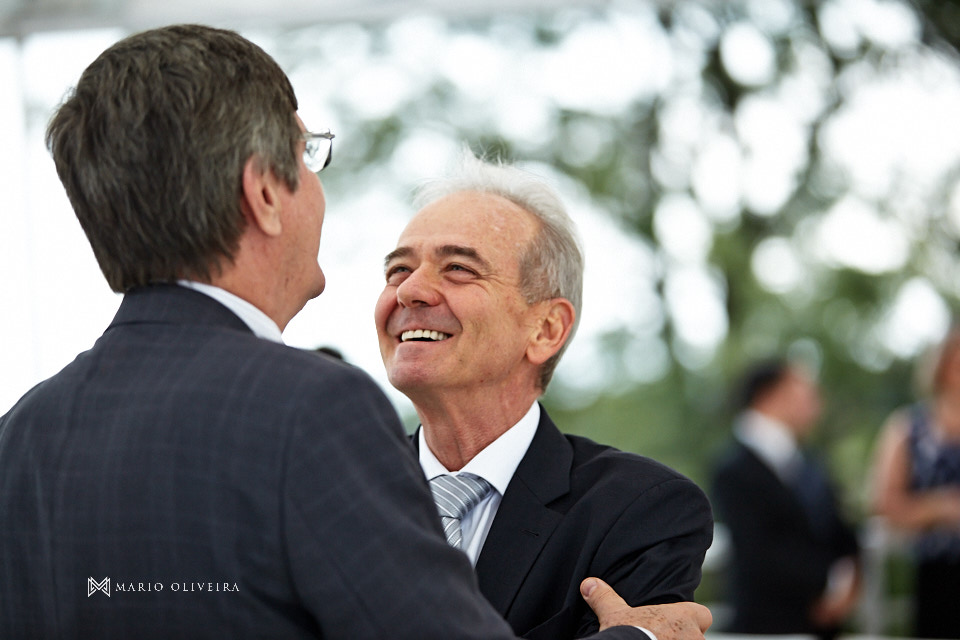 fotografo de casamento em florianopolis, melhor fotografo de florianopolis, mario oliveira, casamento terraço cacupe, joinville, casamento na praia, foto do making of da noiva, casamento rock and roll