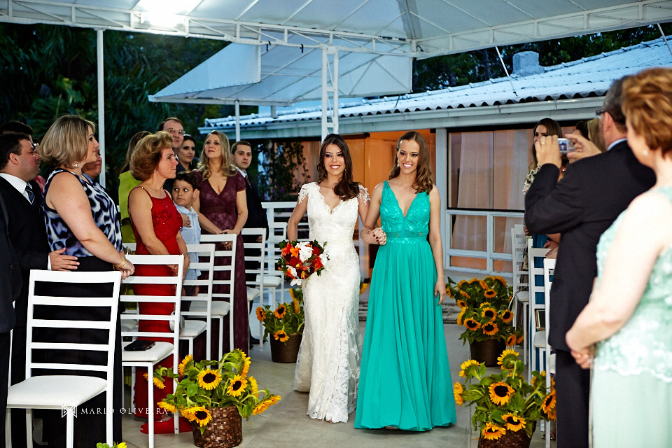 fotografo de casamento em florianopolis, melhor fotografo de florianopolis, mario oliveira, casamento terraço cacupe, joinville, casamento na praia, foto do making of da noiva, casamento rock and roll