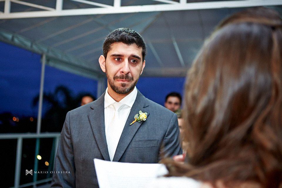 fotografo de casamento em florianopolis, melhor fotografo de florianopolis, mario oliveira, casamento terraço cacupe, joinville, casamento na praia, foto do making of da noiva, casamento rock and roll