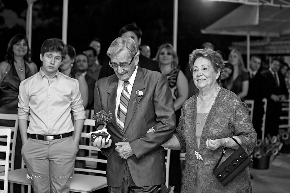 fotografo de casamento em florianopolis, melhor fotografo de florianopolis, mario oliveira, casamento terraço cacupe, joinville, casamento na praia, foto do making of da noiva, casamento rock and roll