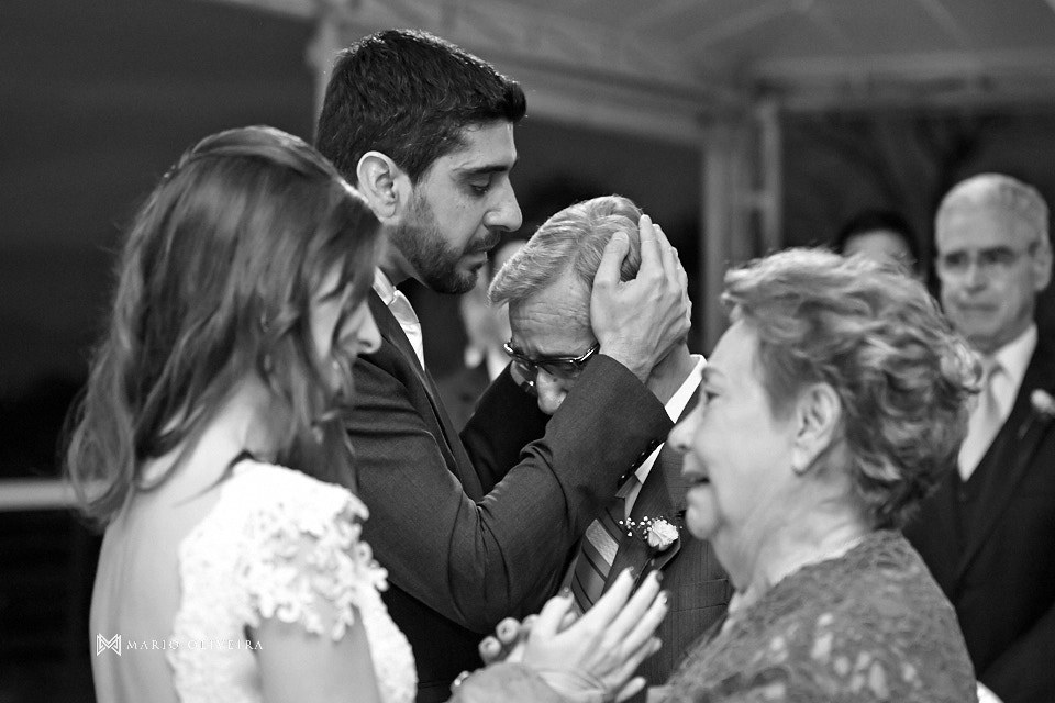 fotografo de casamento em florianopolis, melhor fotografo de florianopolis, mario oliveira, casamento terraço cacupe, joinville, casamento na praia, foto do making of da noiva, casamento rock and roll