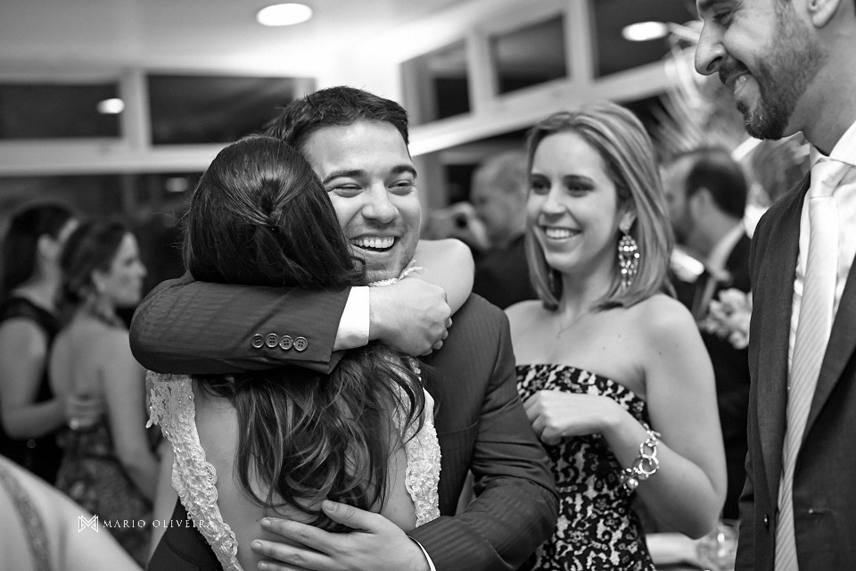 fotografo de casamento em florianopolis, melhor fotografo de florianopolis, mario oliveira, casamento terraço cacupe, joinville, casamento na praia, foto do making of da noiva, casamento rock and roll