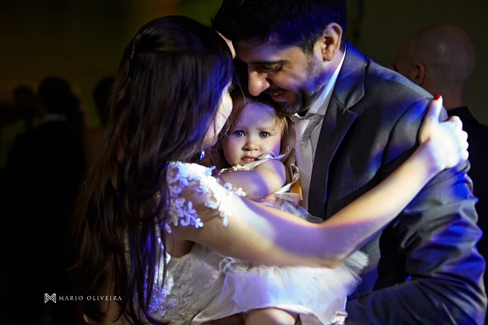 fotografo de casamento em florianopolis, melhor fotografo de florianopolis, mario oliveira, casamento terraço cacupe, joinville, casamento na praia, foto do making of da noiva, casamento rock and roll