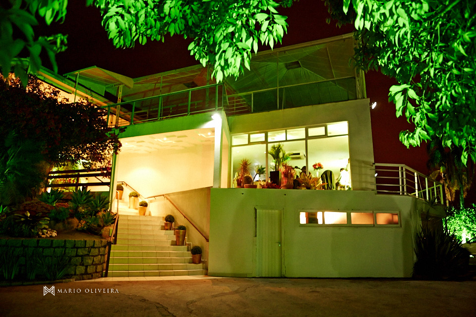 fotografo de casamento em florianopolis, melhor fotografo de florianopolis, mario oliveira, casamento terraço cacupe, joinville, casamento na praia, foto do making of da noiva, casamento rock and roll
