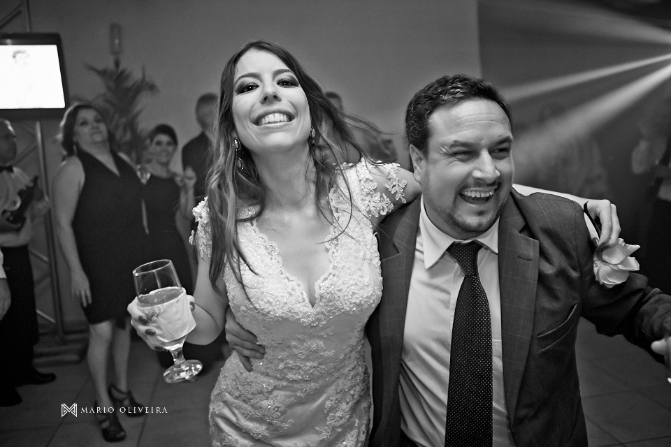 fotografo de casamento em florianopolis, melhor fotografo de florianopolis, mario oliveira, casamento terraço cacupe, joinville, casamento na praia, foto do making of da noiva, casamento rock and roll