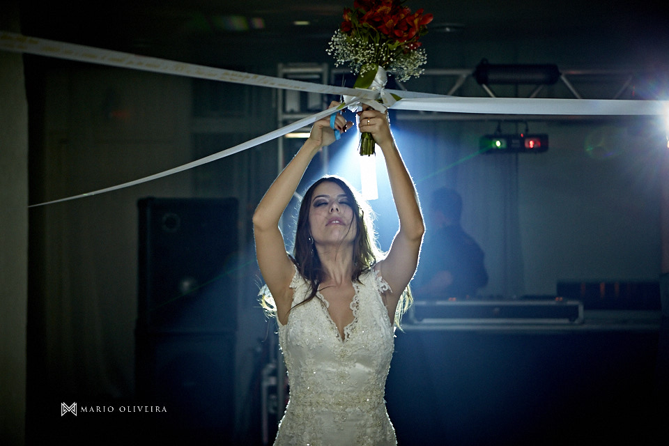 fotografo de casamento em florianopolis, melhor fotografo de florianopolis, mario oliveira, casamento terraço cacupe, joinville, casamento na praia, foto do making of da noiva, casamento rock and roll