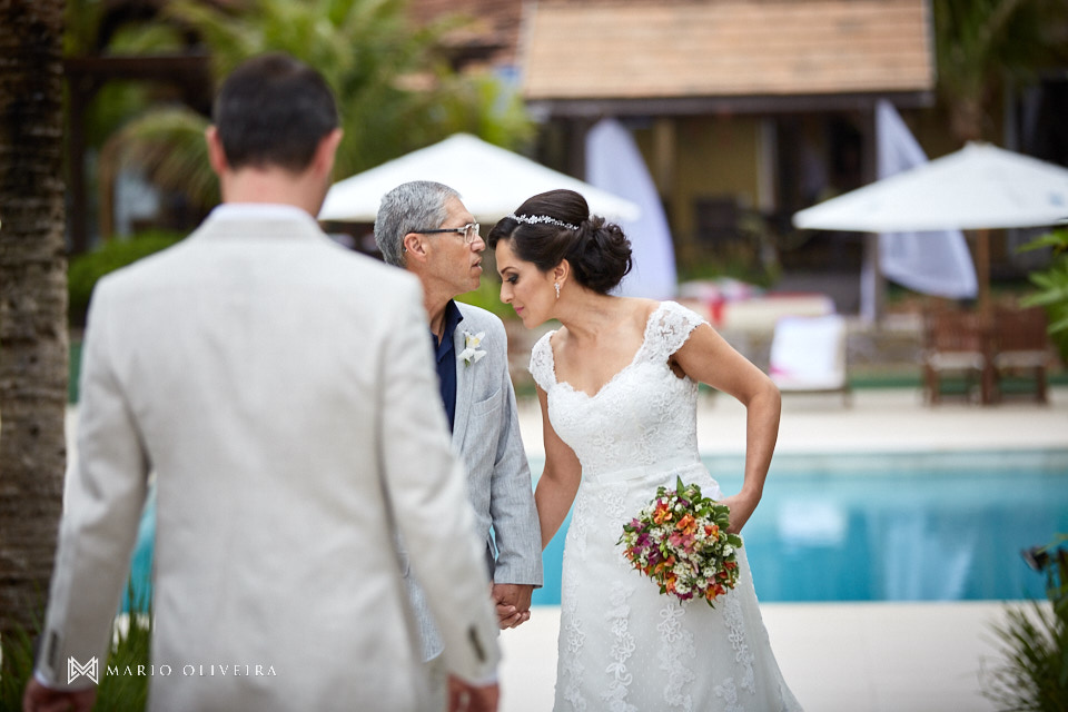 entrada da noiva, Estaleiro guest house, balneario comboriu, mario oliveira, melhor fotografo de florianópolis, casamento na praia,