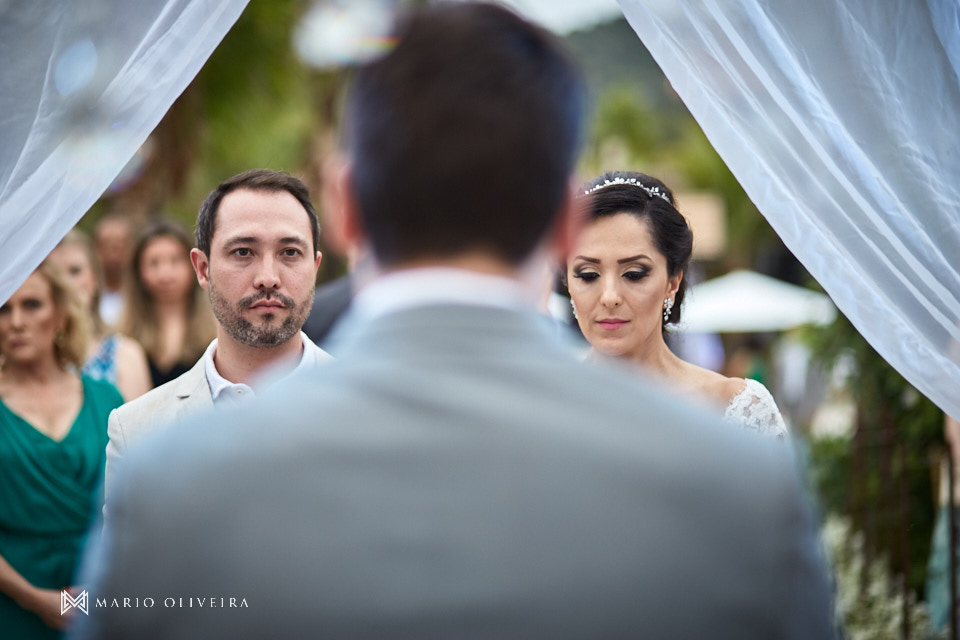 cerimonia de casamento, Estaleiro guest house, balneario comboriu, mario oliveira, melhor fotografo de florianópolis, casamento na praia,