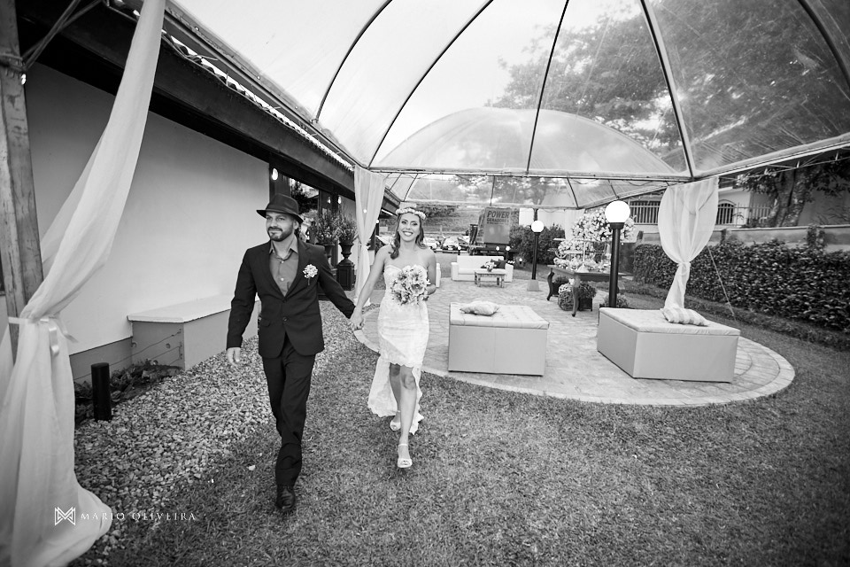 fotografo de casamento em florianopolis, melhor fotografo de florianopolis, mario oliveira, casamento no espaço ondas, casamento na praia, foto do making of da noiva, casamento de dia