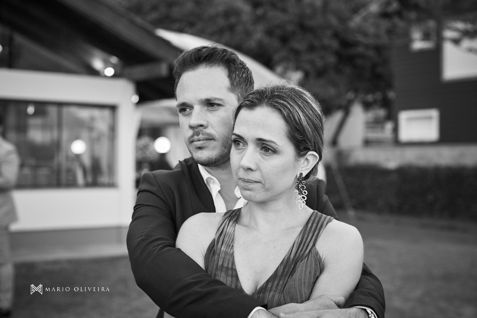 fotografo de casamento em florianopolis, melhor fotografo de florianopolis, mario oliveira, casamento no espaço ondas, casamento na praia, foto do making of da noiva, casamento de dia