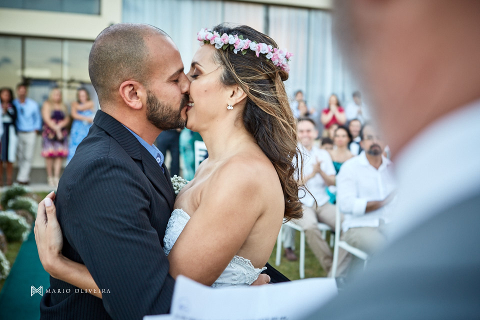 fotografo de casamento em florianopolis, melhor fotografo de florianopolis, mario oliveira, casamento no espaço ondas, casamento na praia, foto do making of da noiva, casamento de dia