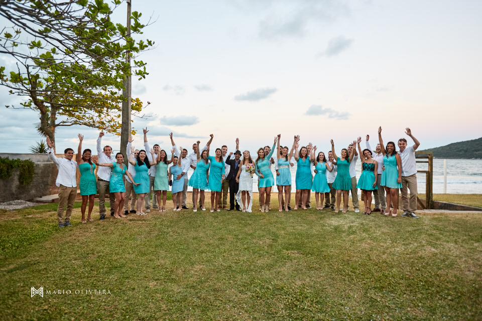 fotografo de casamento em florianopolis, melhor fotografo de florianopolis, mario oliveira, casamento no espaço ondas, casamento na praia, foto do making of da noiva, casamento de dia