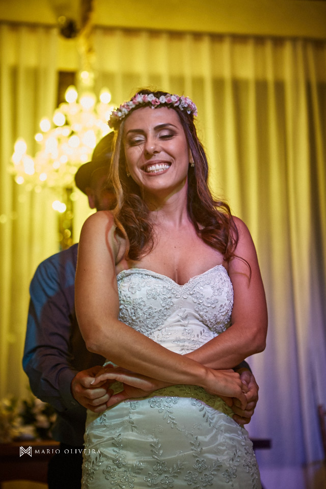 fotografo de casamento em florianopolis, melhor fotografo de florianopolis, mario oliveira, casamento no espaço ondas, casamento na praia, foto do making of da noiva, casamento de dia