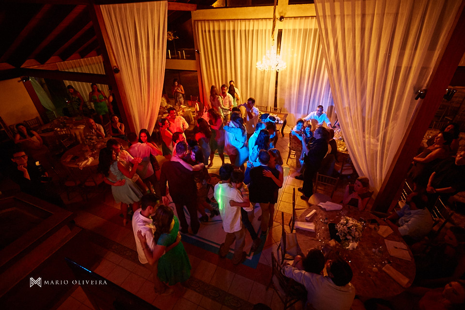 fotografo de casamento em florianopolis, melhor fotografo de florianopolis, mario oliveira, casamento no espaço ondas, casamento na praia, foto do making of da noiva, casamento de dia