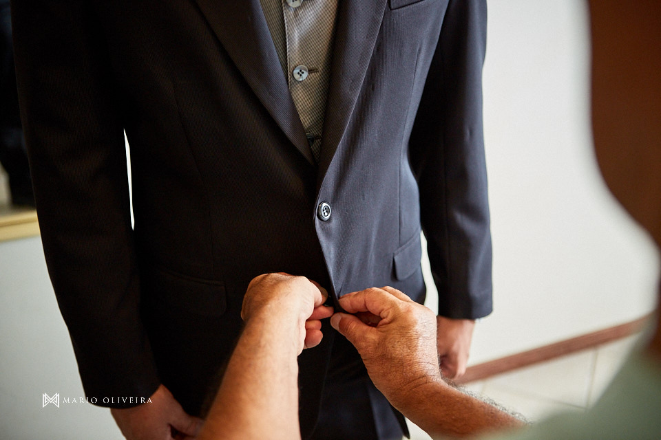 casamento na praia dos ingleses, vestido de noiva, making of noivo, mario oliveira, melhor fotografo de florianopolis