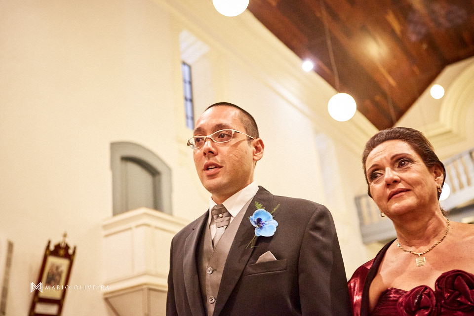 casamento na praia dos ingleses, vestido de noiva, making of noivo, mario oliveira, melhor fotografo de florianopolis