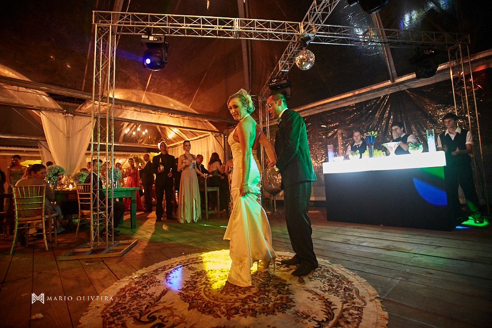 casamento na praia dos ingleses, vestido de noiva, making of noivo, mario oliveira, melhor fotografo de florianopolis