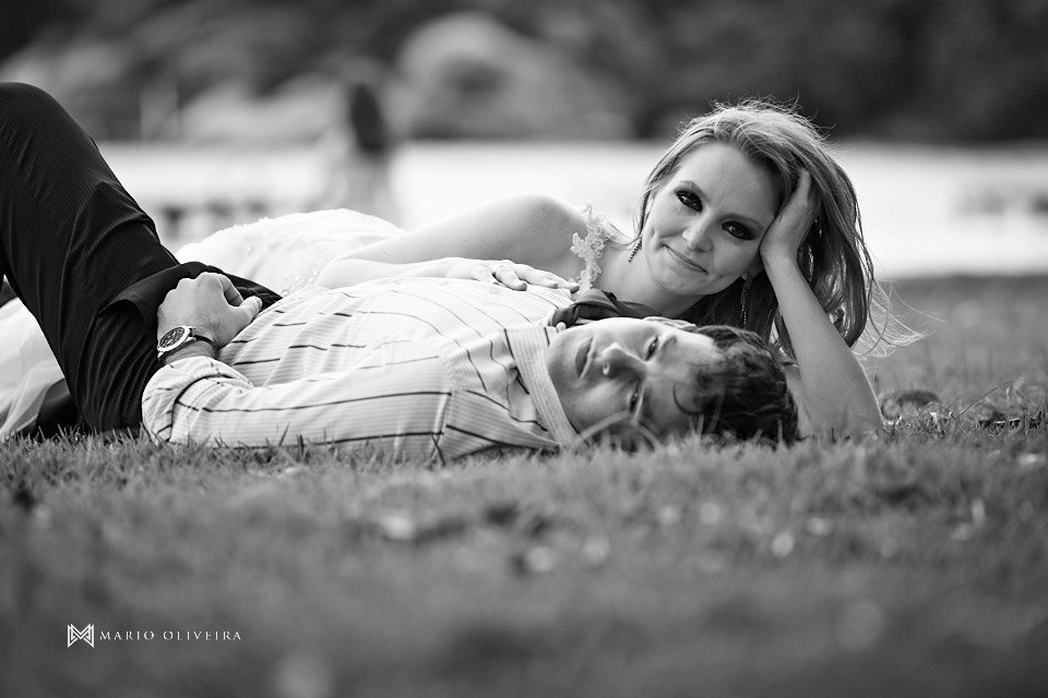 ensaio pré casamento, ensaio fotografico, florianopolis, mario oliveira, pre wedding, fotógrafo de casamento, fotografia de casamento, foto de casal na praia, praia da joaquina, lagoa da conceição