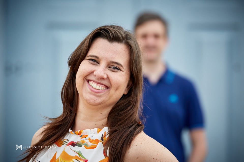 ensaio de casal, fotos no ribeirão da ilha, mario oliveira, fotografo de casamento, melhor fotografo de florianopolis, fotos com cachorro, pitbull, praia da armação, nascer do sol